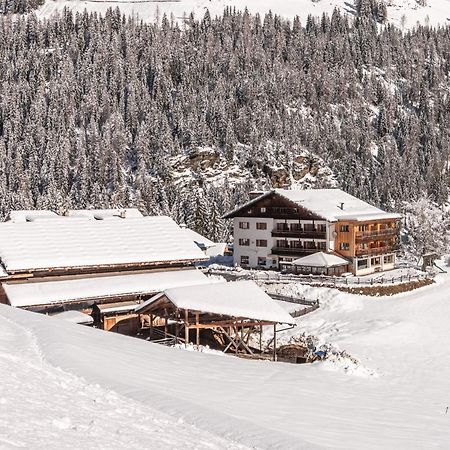 Hotel Ultnerhof Santa Gertrude エクステリア 写真