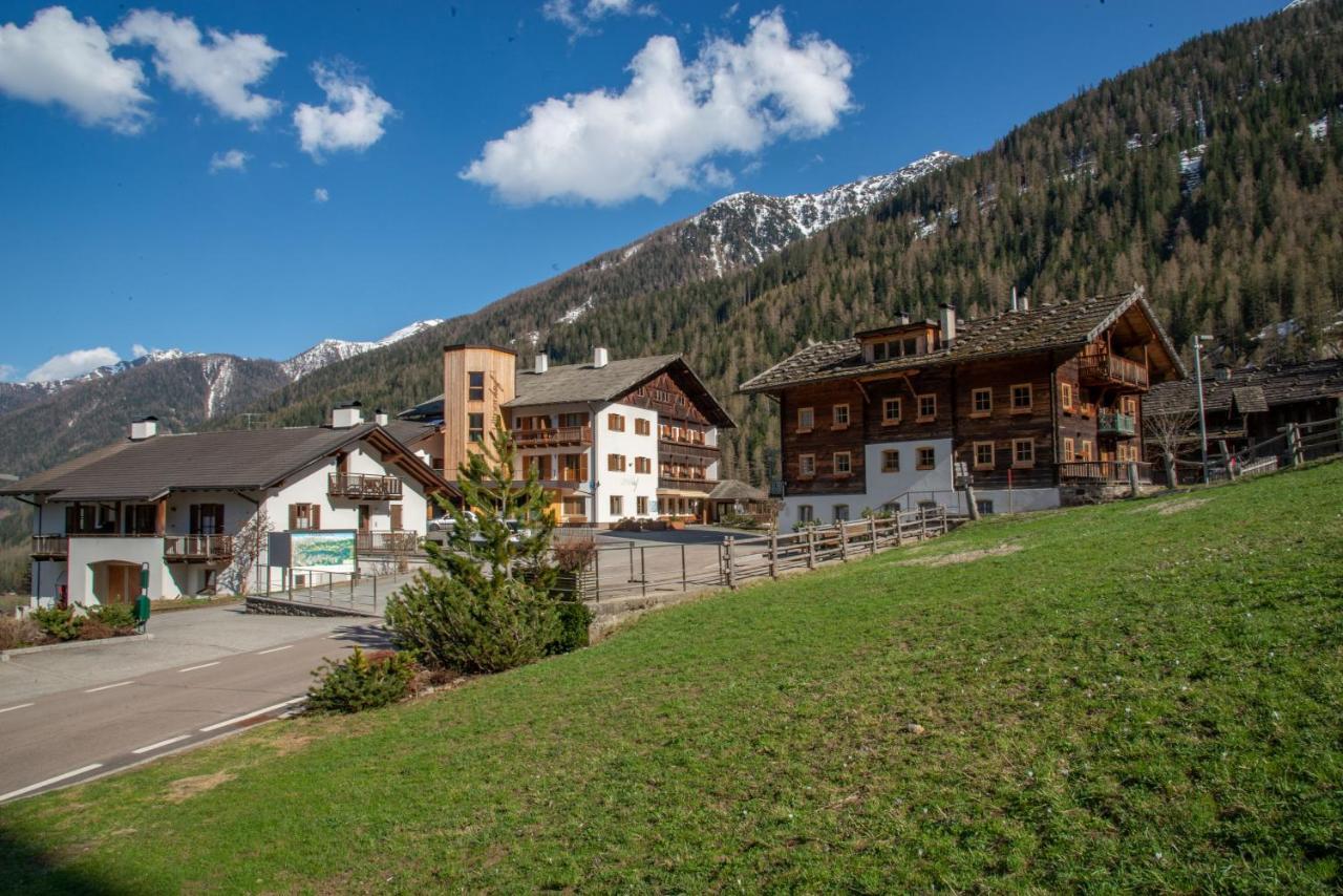 Hotel Ultnerhof Santa Gertrude エクステリア 写真