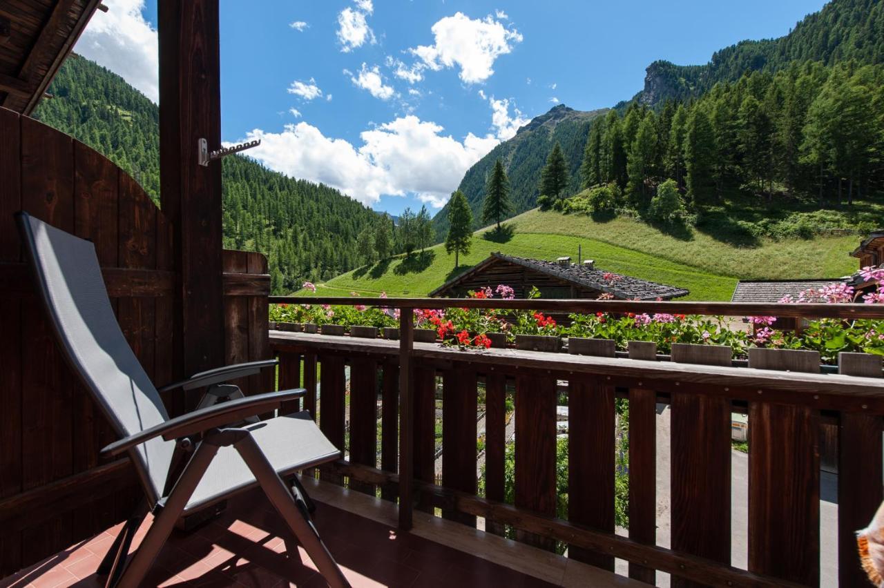 Hotel Ultnerhof Santa Gertrude エクステリア 写真