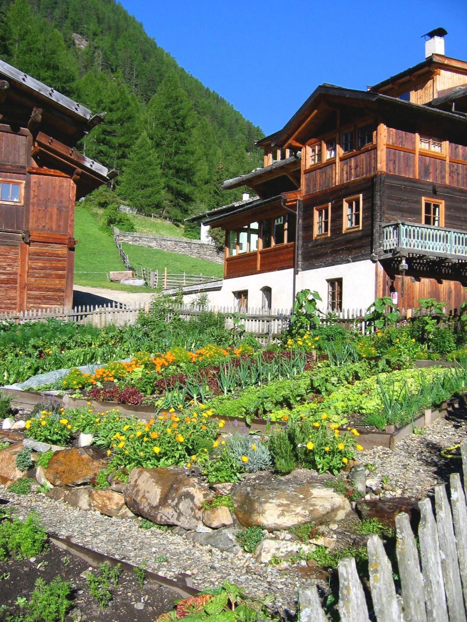 Hotel Ultnerhof Santa Gertrude エクステリア 写真