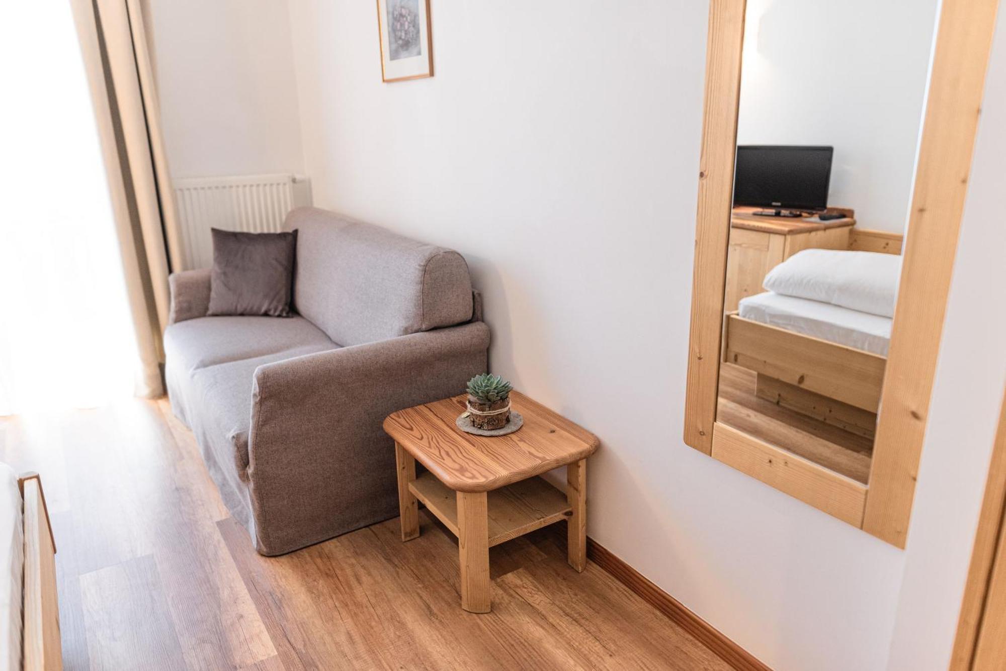 Hotel Ultnerhof Santa Gertrude エクステリア 写真