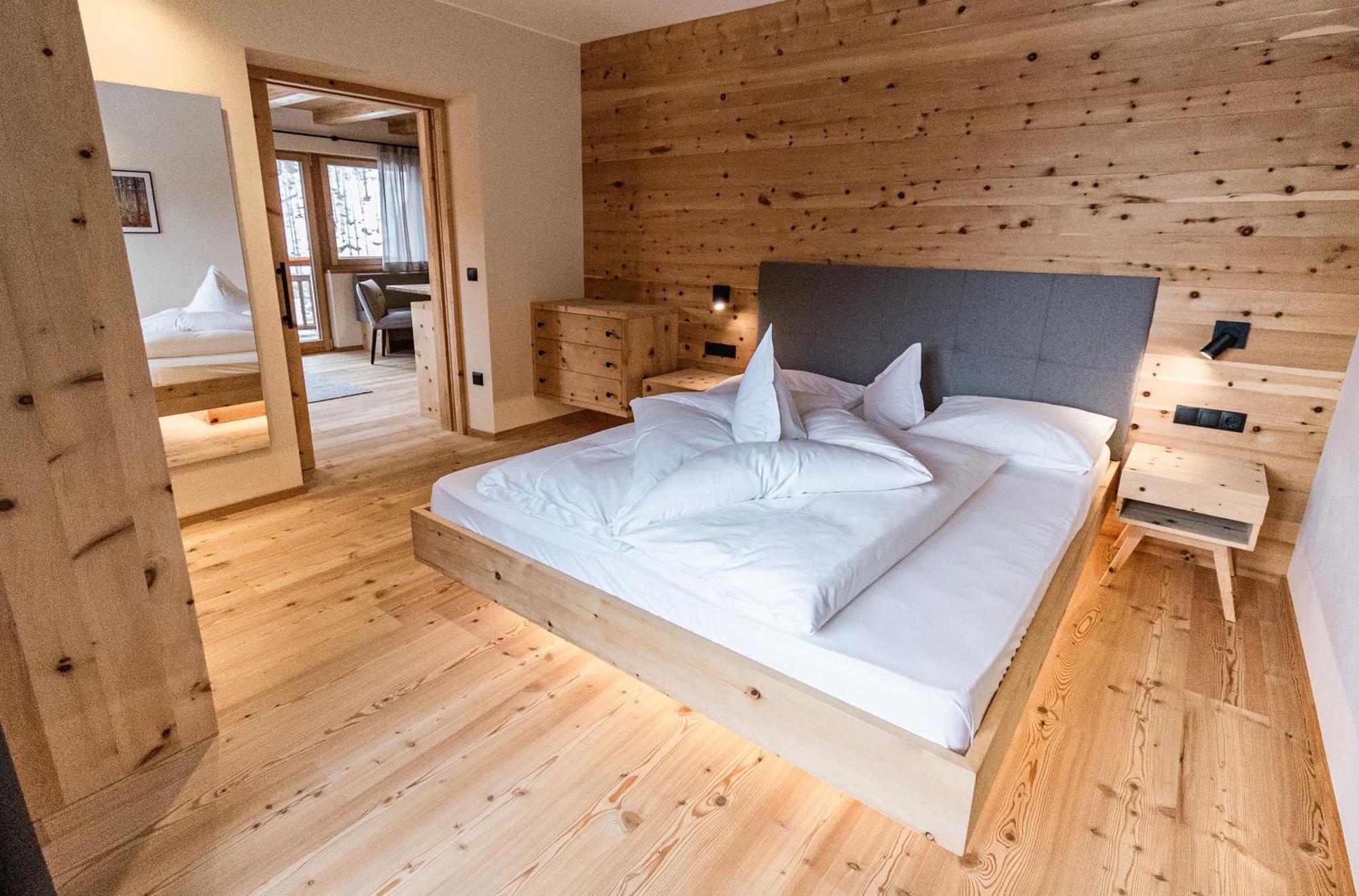 Hotel Ultnerhof Santa Gertrude エクステリア 写真