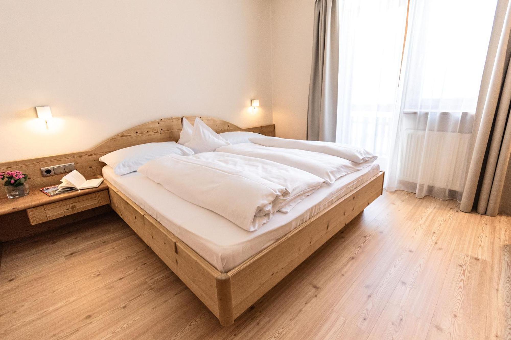 Hotel Ultnerhof Santa Gertrude エクステリア 写真